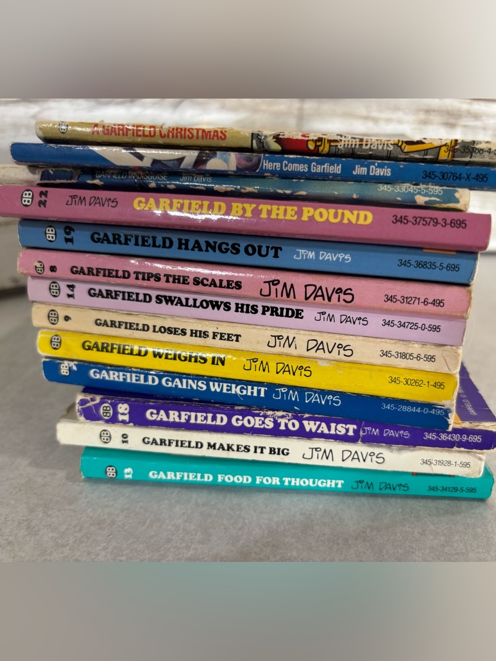 13 vintage Garfield books